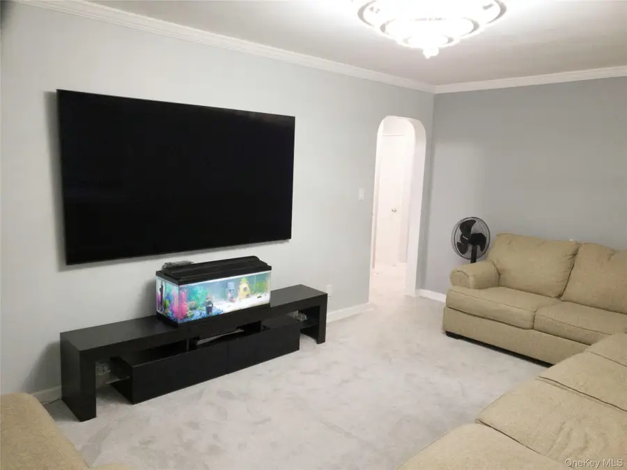 245-23B Union Turnpike #G3C, Bellerose, NY 11426 - Image #3