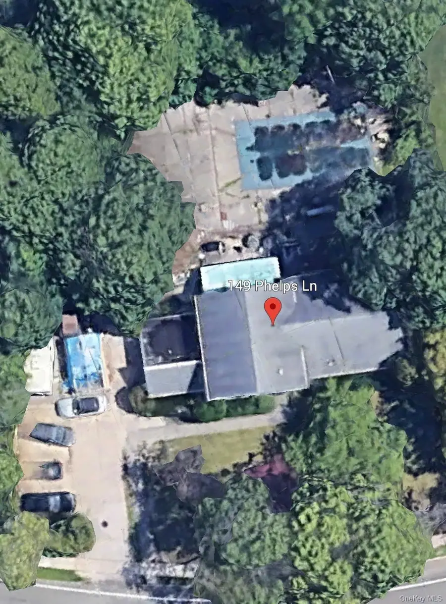 149 Phelps Lane, North Babylon, NY 11703 - Image #2