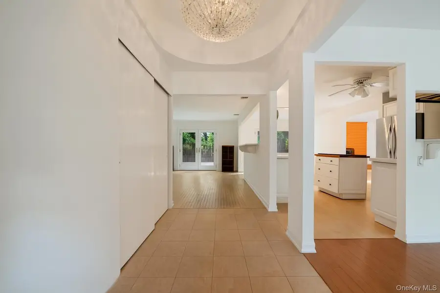 40 Nidzyn Avenue, Remsenburg, NY 11960 - Image #3