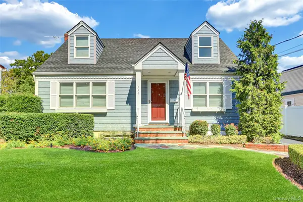 515 Chelsea Road, Oceanside, NY 11572