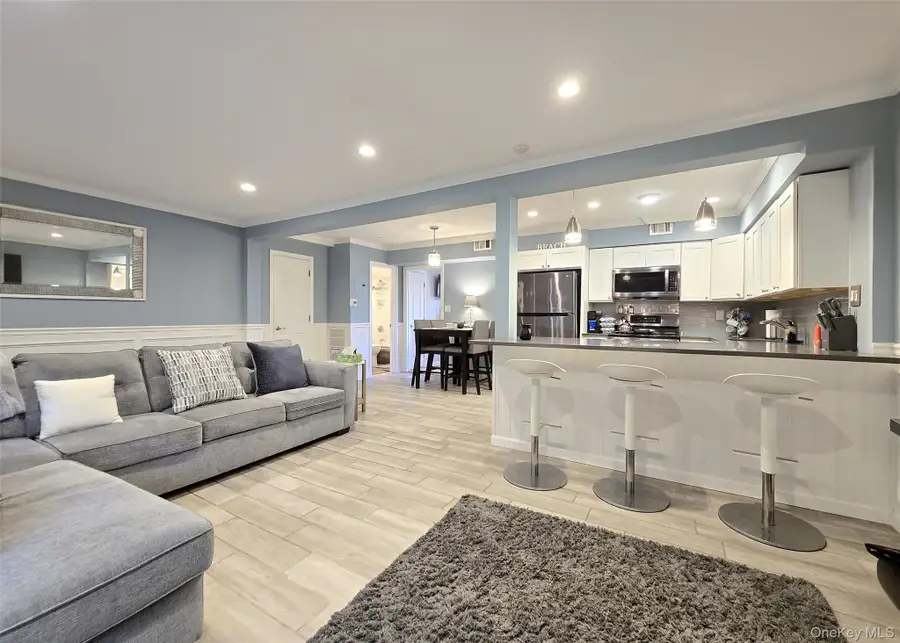 115 Bailey Court #115, Middle Island, NY 11953 - Image #2