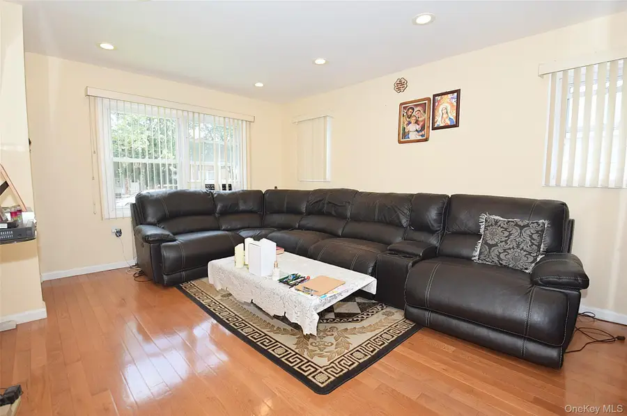 82-16 251 Street, Bellerose, NY 11426 - Image #3