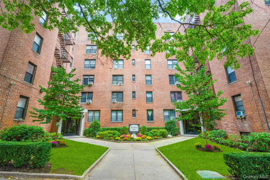 4 Windsor Terrace #2C, White Plains, NY 10601 - Image #2