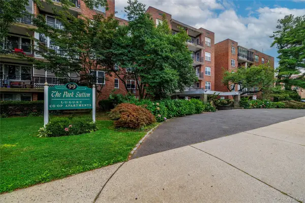 99 Randall #1Q, Freeport, NY 11520