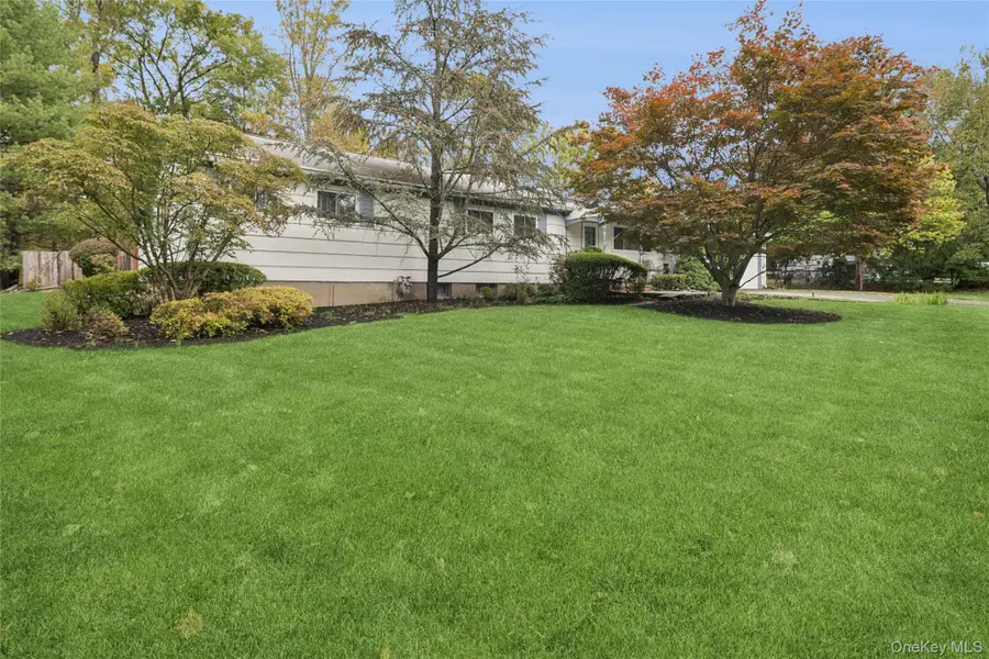 26 Jill Drive, West Nyack, NY 10994 - Image #2