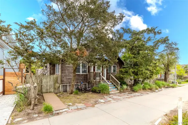 748 Ocean Breeze, Ocean Beach, NY 11770