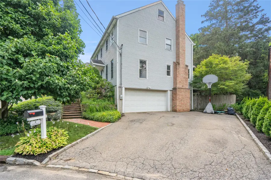 6 Cedar Avenue, Locust Valley, NY 11560 - Image #3