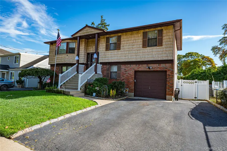 110 Kinsella Avenue, Massapequa Park, NY 11762 - Image #3