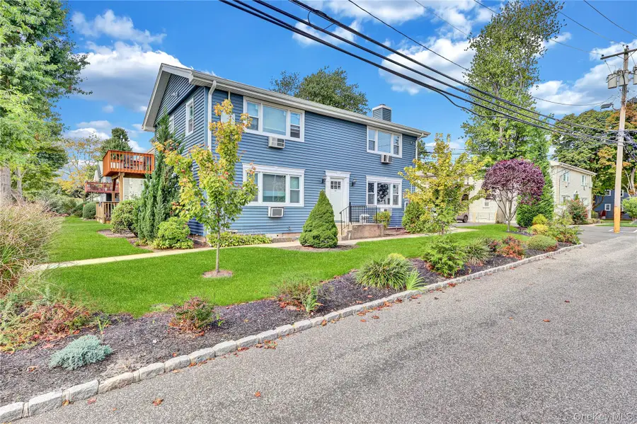 81 Finch #2B, Islip, NY 11751 - Image #2