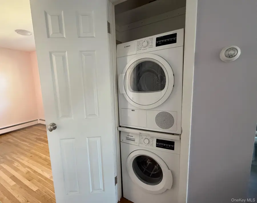 81 Finch #2B, Islip, NY 11751 - Image #3