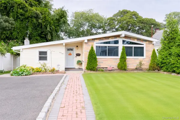 49 Campbell Street, Patchogue, NY 11772