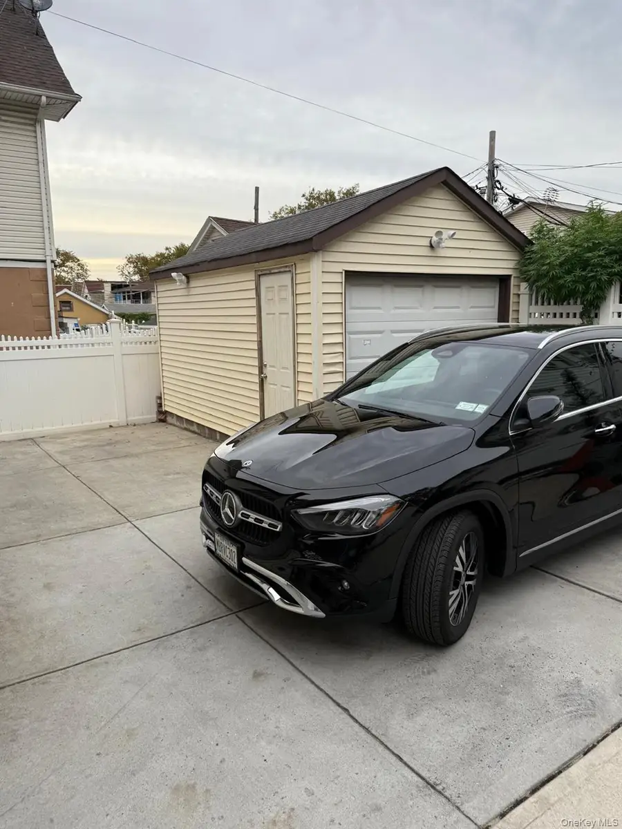 10743 135th Street, South Richmond Hill, NY 11419 - Image #3