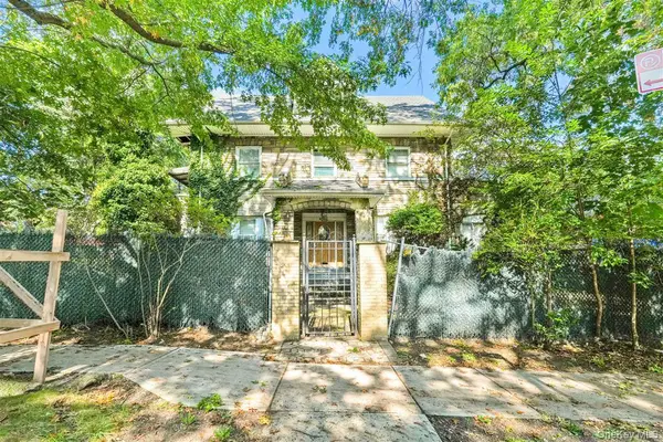 81-26 Austin Street, Kew Gardens, NY 