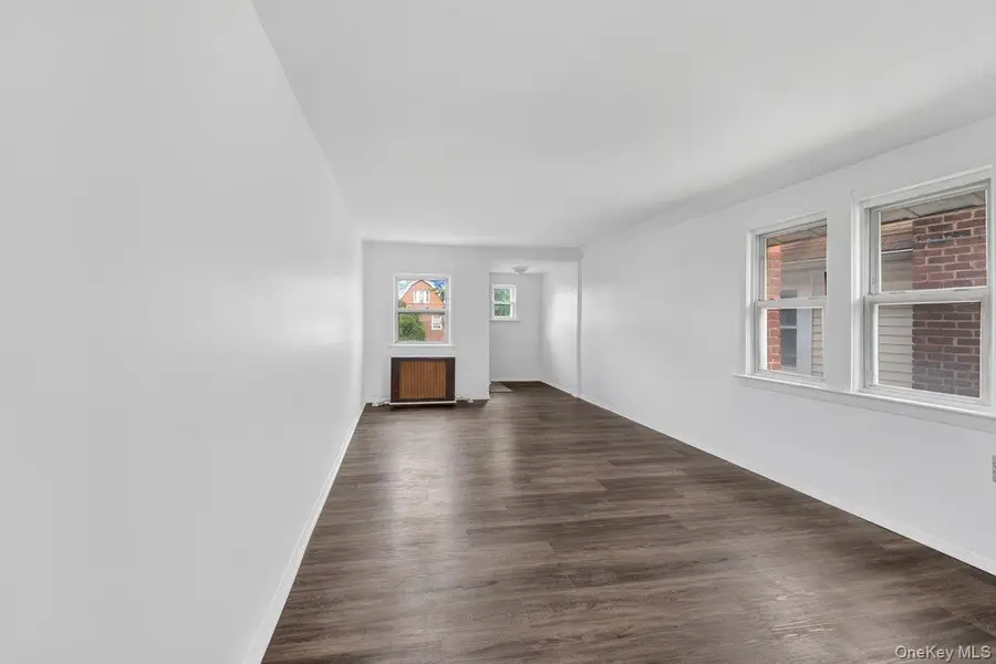 3088 Mullan Place, Bronx, NY 10465 - Image #2