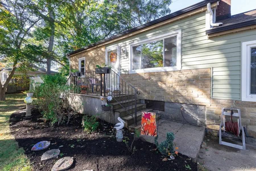 265 Prince Road, Rocky Point, NY 11778 - Image #2