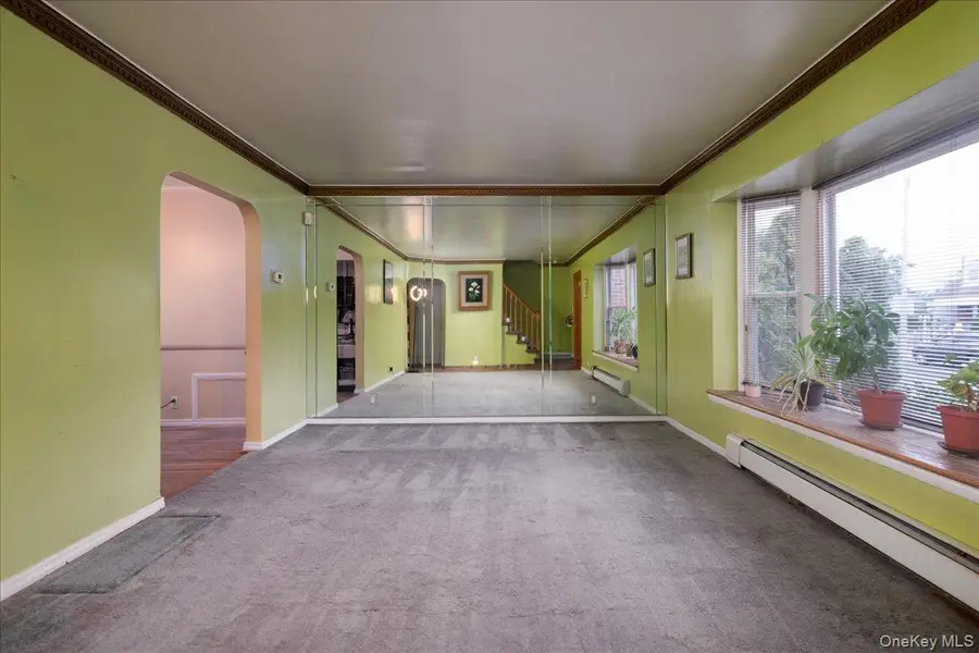 12831 233rd Street, Rosedale, NY 11422 - Image #3