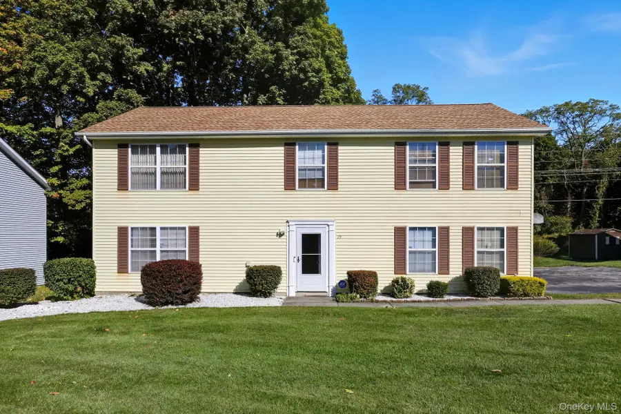 19 Hawk Lane, Poughkeepsie, NY 12601 - Image #2