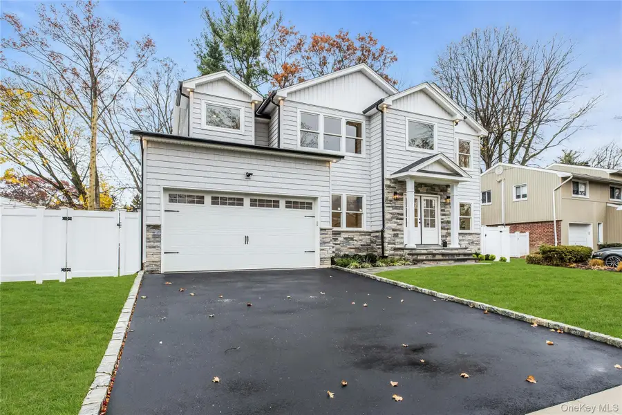 10 Beth Lane, Plainview, NY 11803 - Image #3