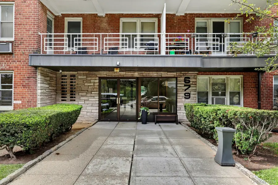 679 Warburton Avenue #8P, Yonkers, NY 10701 - Image #3