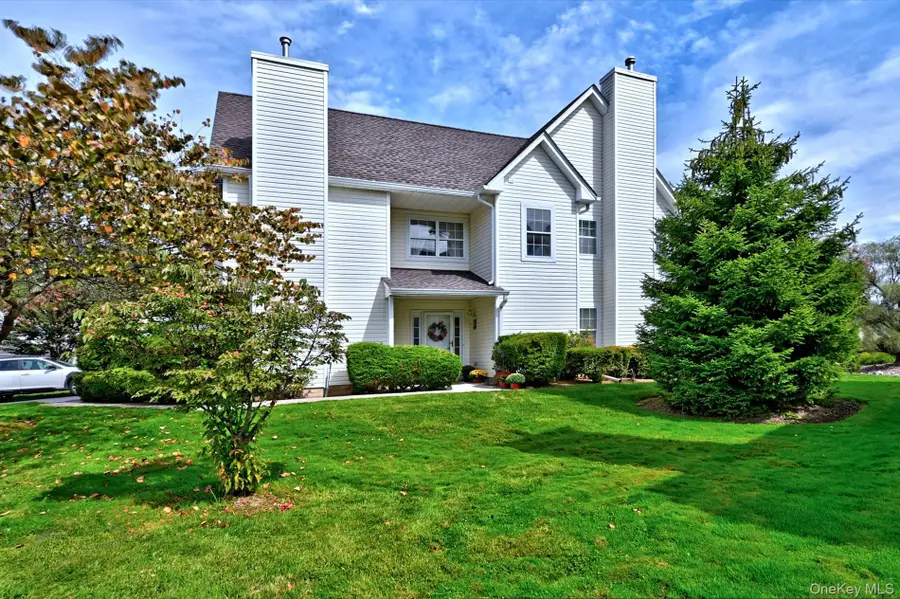 315 Erik Drive, East Setauket, NY 11733 - Image #2