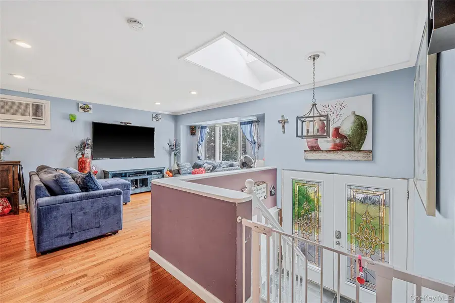 46 W Willow Street, Brentwood, NY 11717 - Image #3