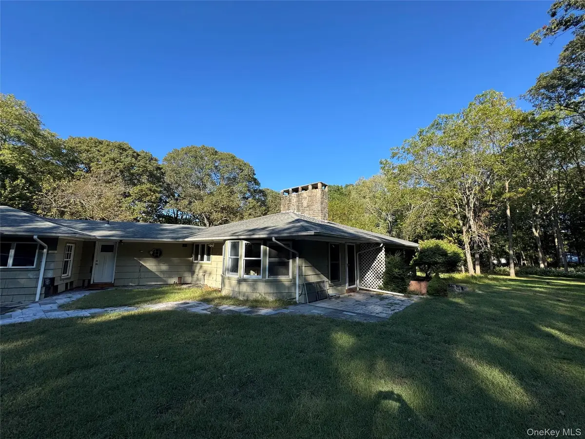 33 Mount Sinai Coram Road, Coram, NY 11727 - Image #1