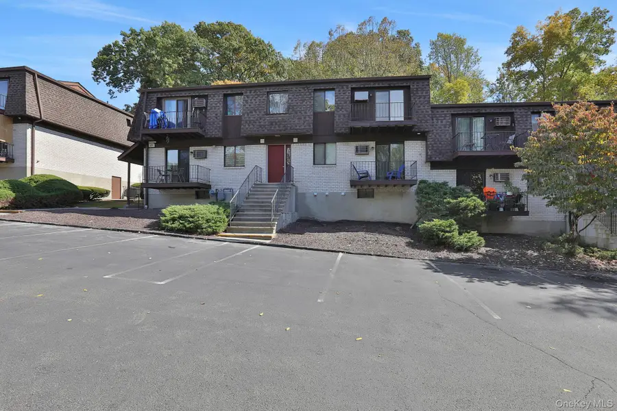 2104 Cherry Hill Drive, Poughkeepsie, NY 12603 - Image #2
