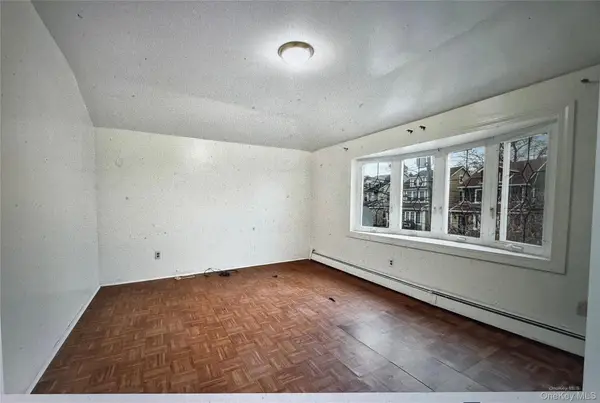 187-15 Tioga Drive, Saint Albans, NY 11412