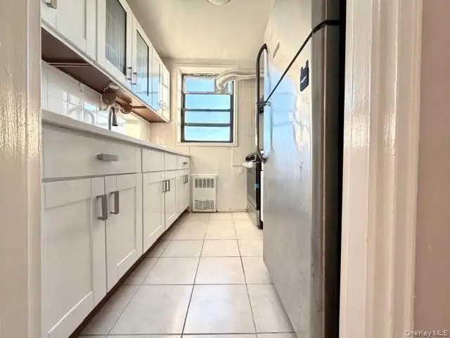 63-95 Austin St #5F, Rego Park, NY 11374 - Image #2