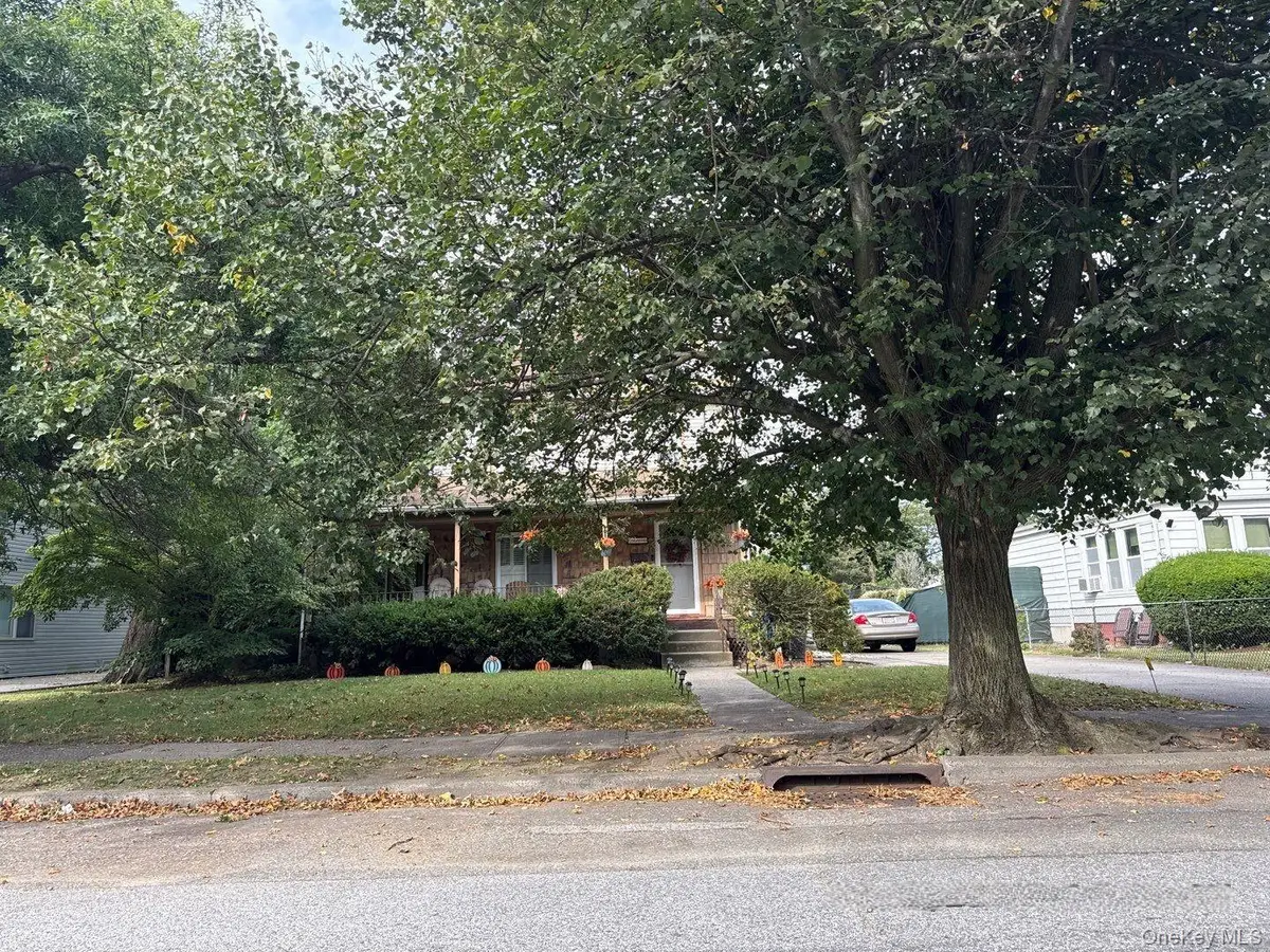 2684 Park Avenue, Baldwin, NY 11510 - Image #1