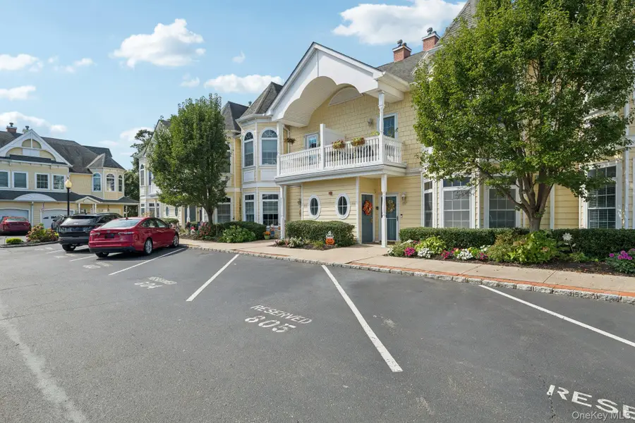 808 Emily Drive, Patchogue, NY 11772 - Image #2