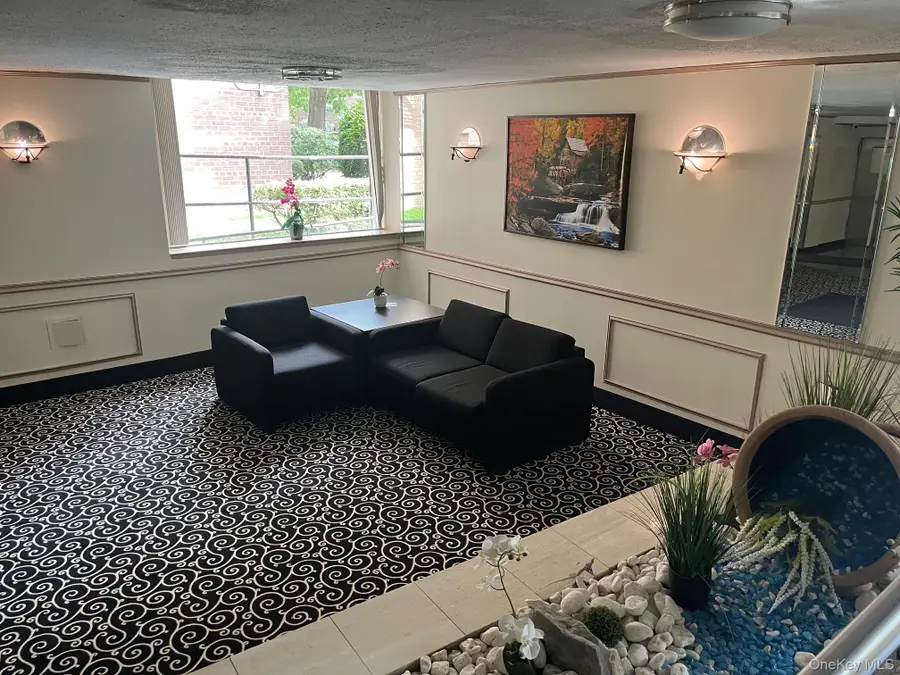 138-25 31 Drive #6L, Flushing, NY 11354 - #2