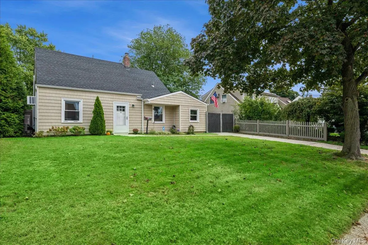 59 Cotton Lane, Levittown, NY 11756 - Image #1