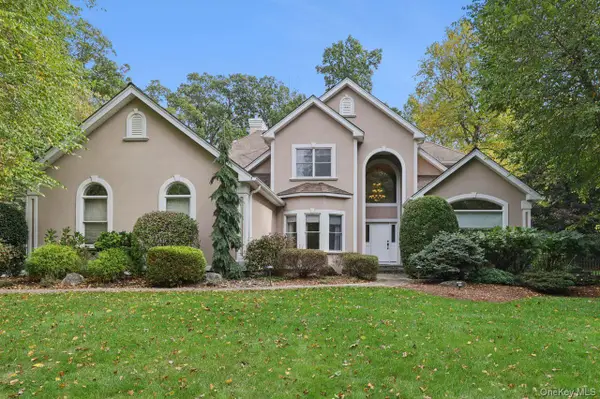 39 Oxford Drive, Montebello, NY 10901