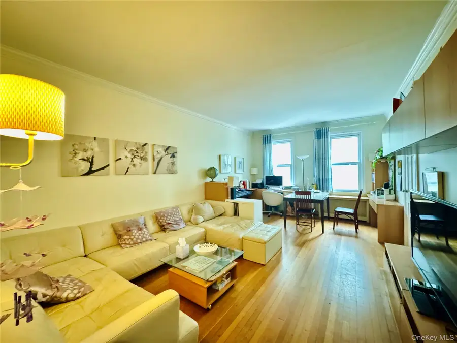 117-14 Union Turnpike #Ac3, Kew Gardens, NY 11415 - Image #3