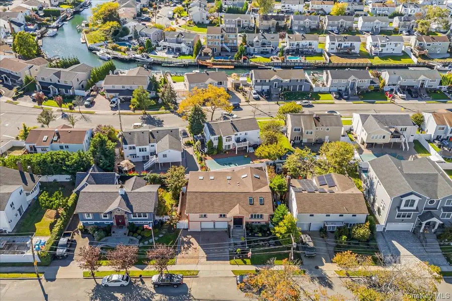 3822 Greentree Drive, Oceanside, NY 11572 - Image #3