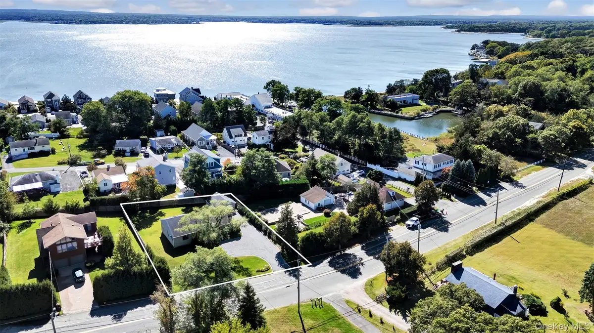481 Peconic Bay Boulevard, Aquebogue, NY 11931 - Image #1