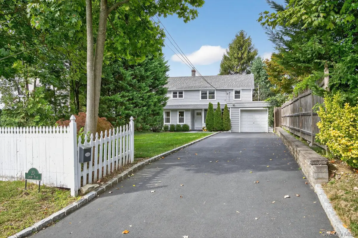 20 Locust Place, Locust Valley, NY 11560 - Image #1