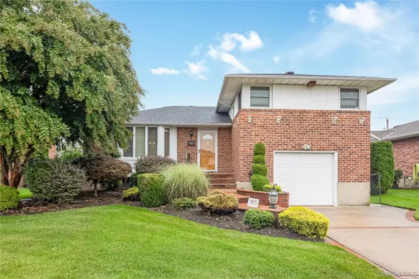 70 Norman Lane, Levittown, NY 11756