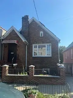 Address Withheld By Seller, Bronx, NY 10462