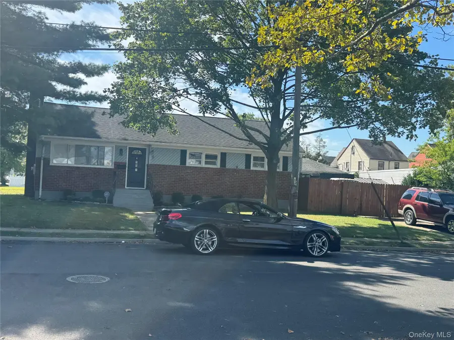 197 Ivy Street, West Hempstead, NY 11552 - Image #2