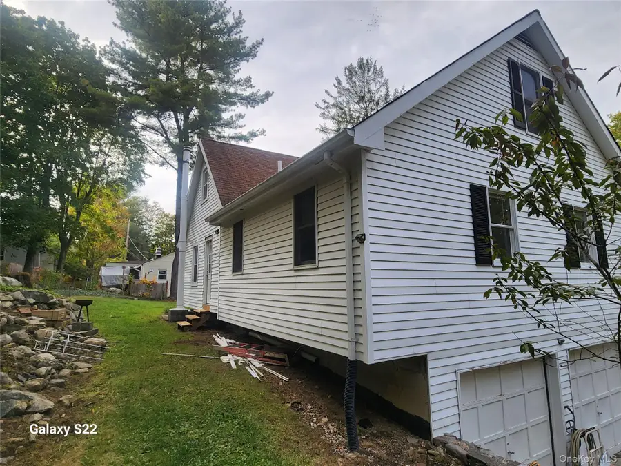 116 Croton Park Road, Cortlandt Manor, NY 10567 - Image #2