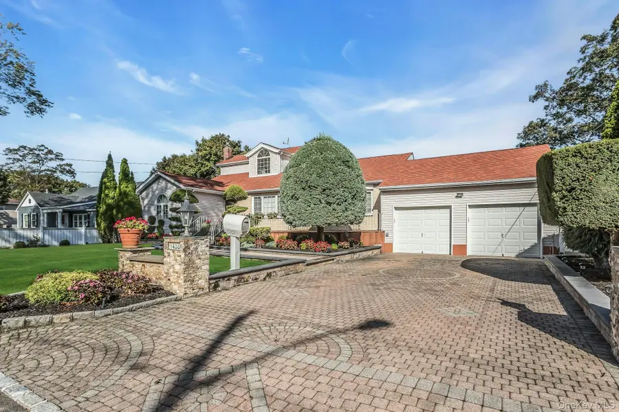 1436 7th Street, West Babylon, NY 11704 - Image #2