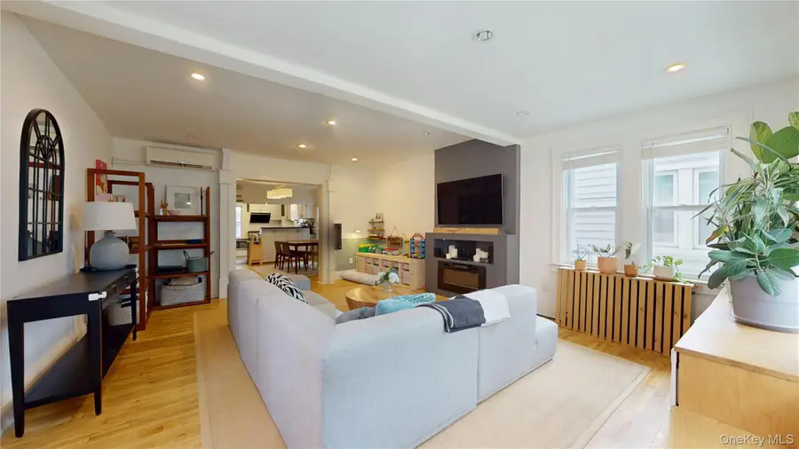 6897 Alderton Street, Rego Park, NY 11374 - Image #2