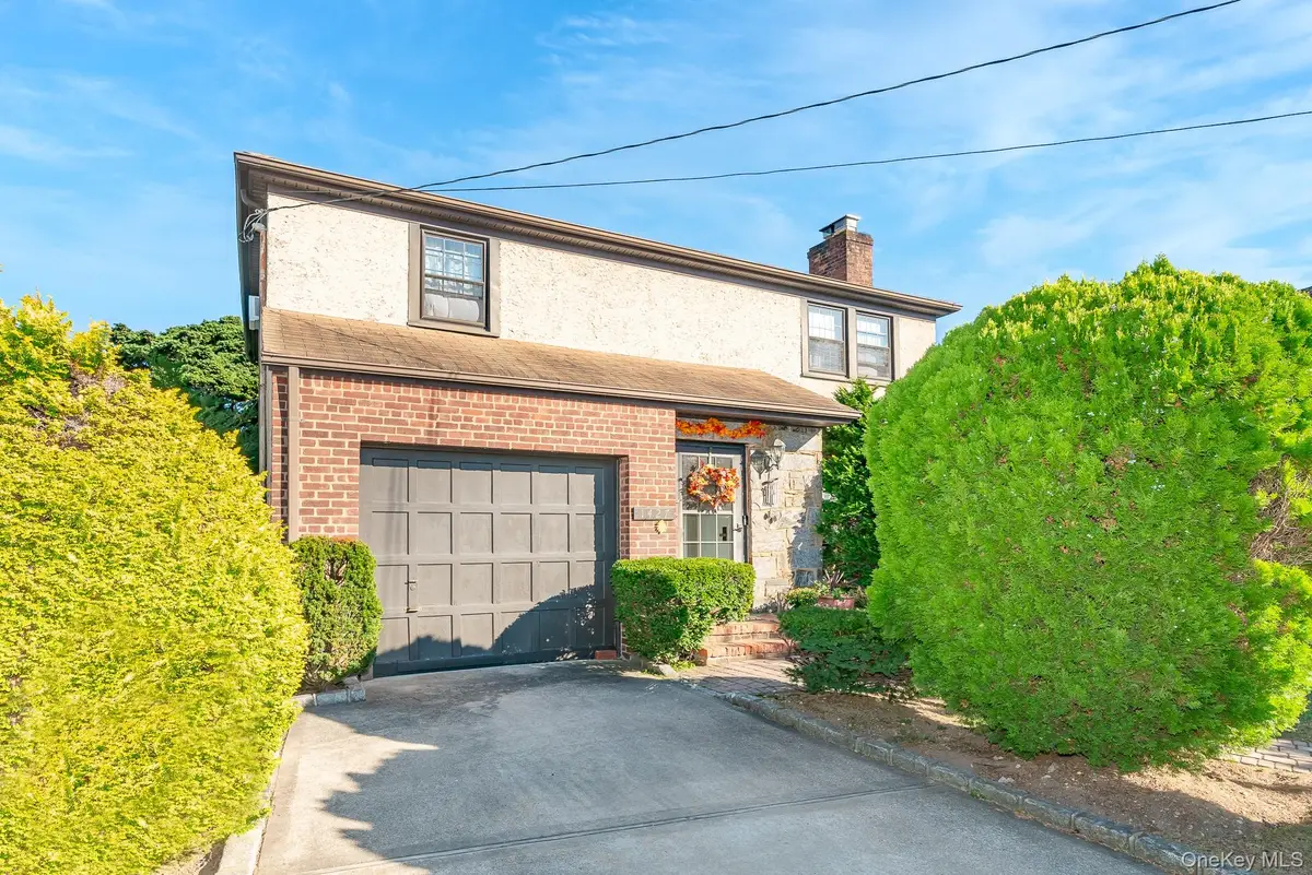 1427 Washington Avenue, Seaford, NY 11783 - Image #1