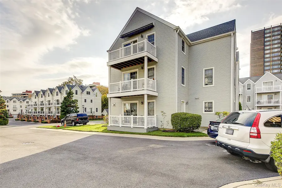 168-03 Powells Cove Boulevard #13, Beechhurst, NY 11357 - Image #3