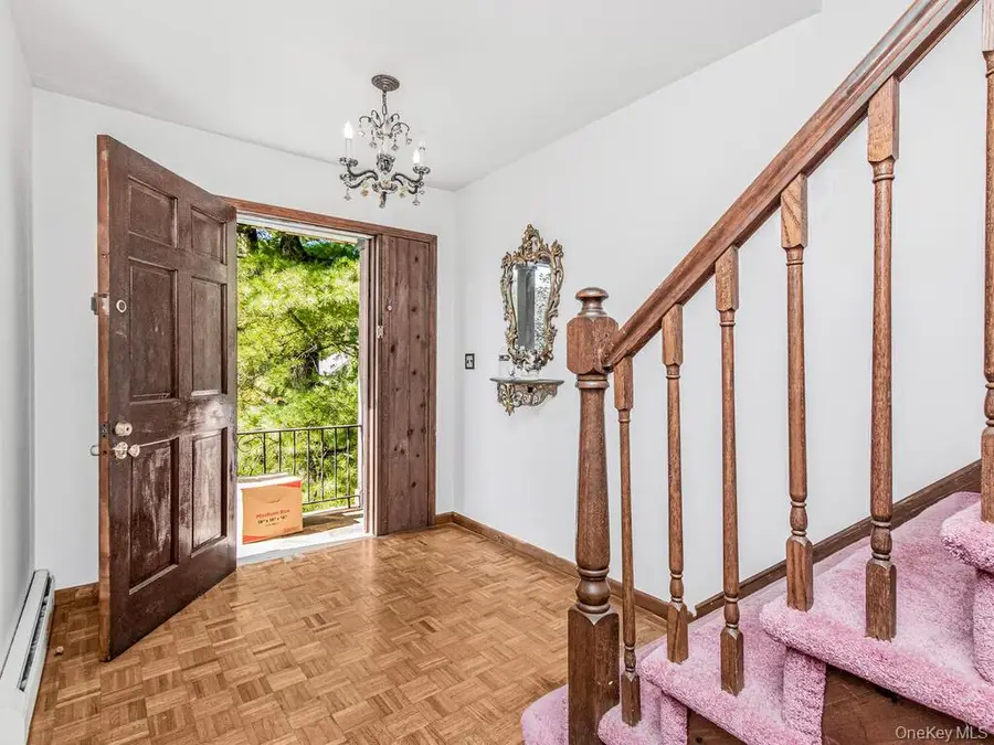 136 Westchester Avenue, Yonkers, NY 10707 - Image #2