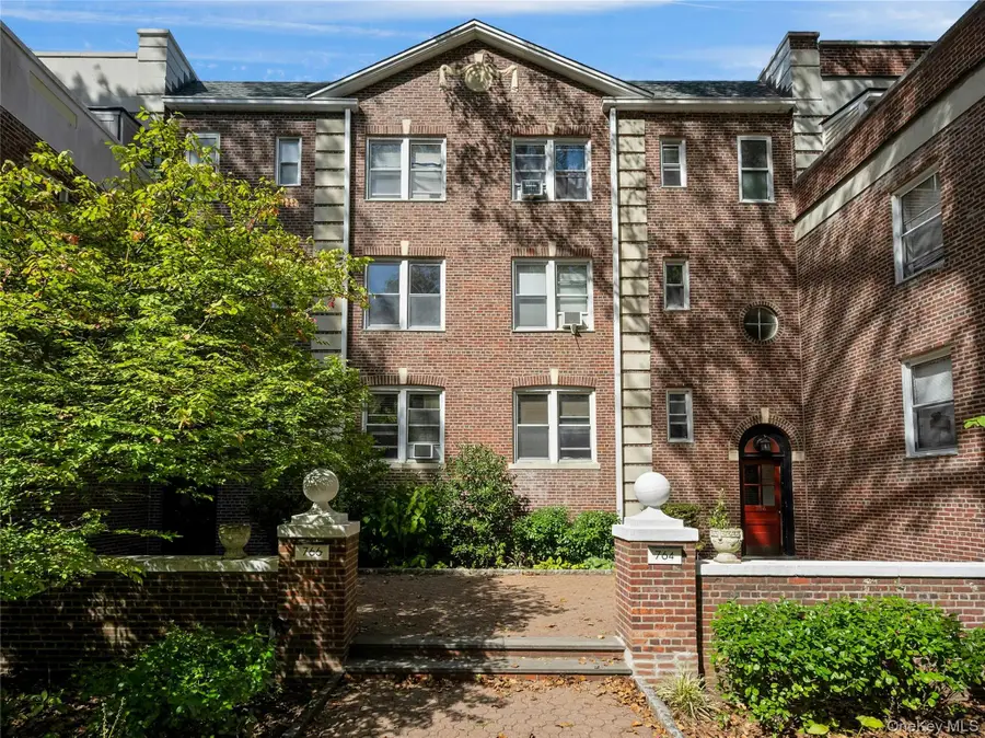 764 Palmer Road #1B, Bronxville, NY 10708 - Image #3