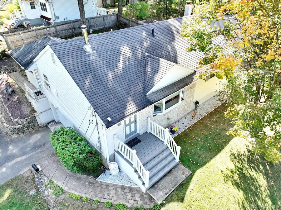 41 Woodland Drive, Suffern, NY 10901 - Image #2