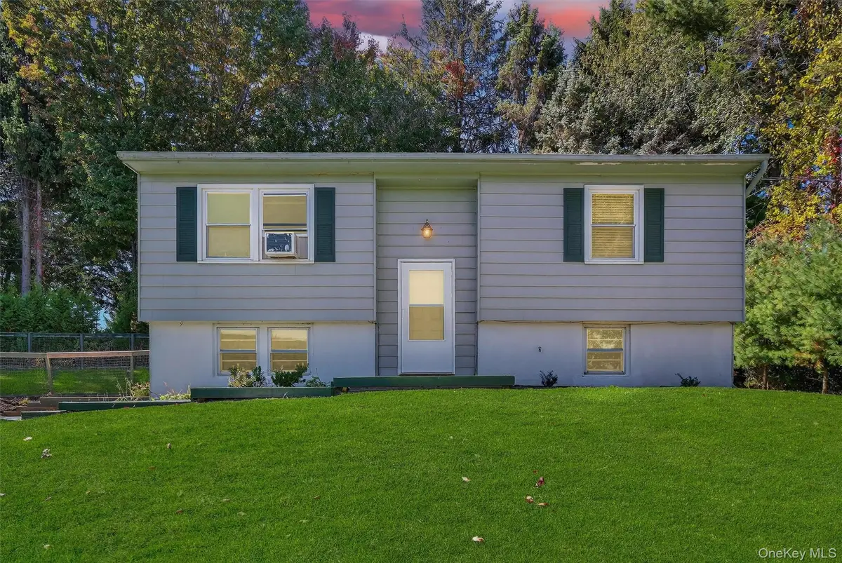 144 Stagecoach Pass, Stormville, NY 12582 - Image #1